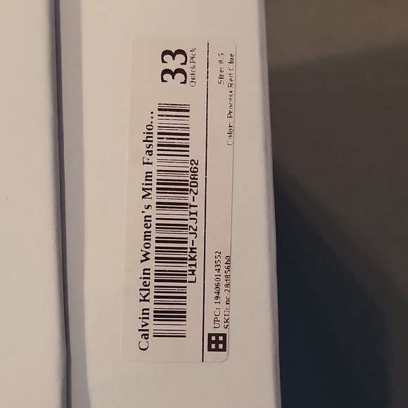 ❣️Calvin Klein sleek proces red bootie!Showstopper and classy! - Picture 14 of 15